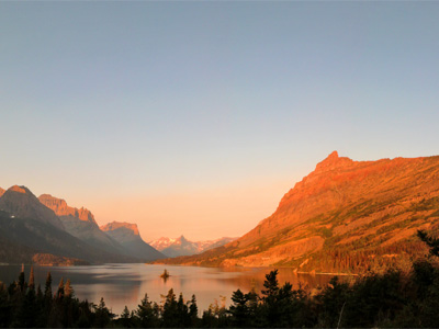 gallery_horizontal-2-400x300 Montana Lake at Sunrise